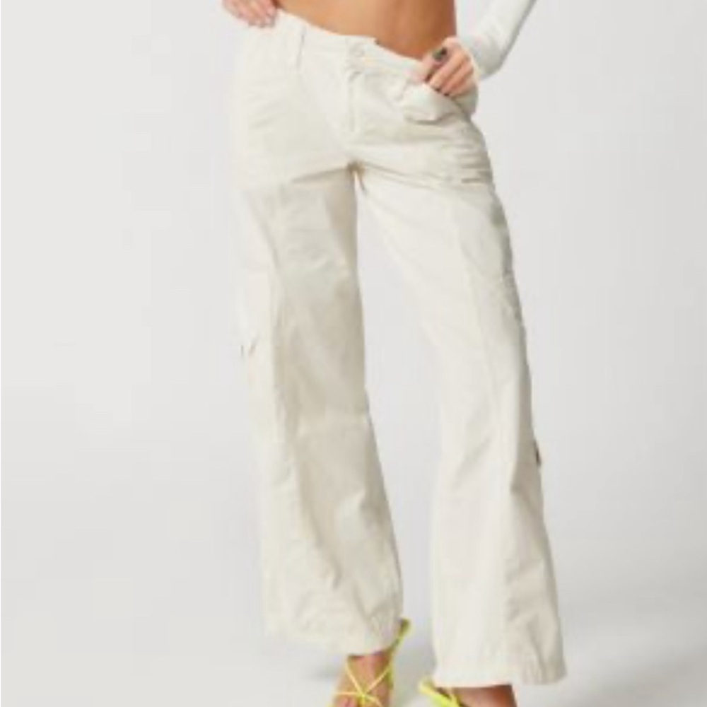 BDG Y2K Low-Rise Cargo Pant